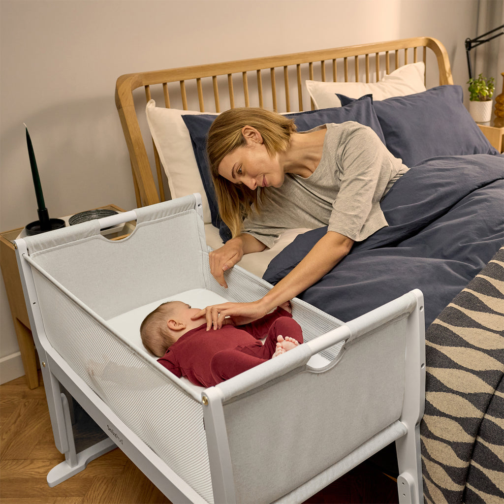 SnuzPod Studio Bedside Crib - Paris