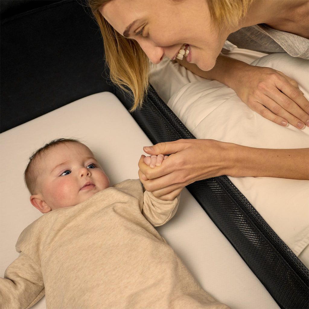 SnuzPod Studio Bedside Crib - Brooklyn