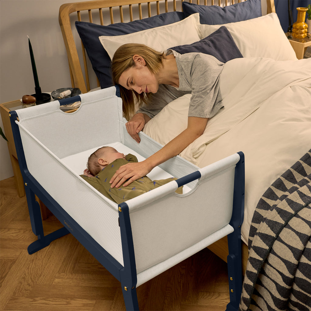 SnuzPod Studio Bedside Crib - London