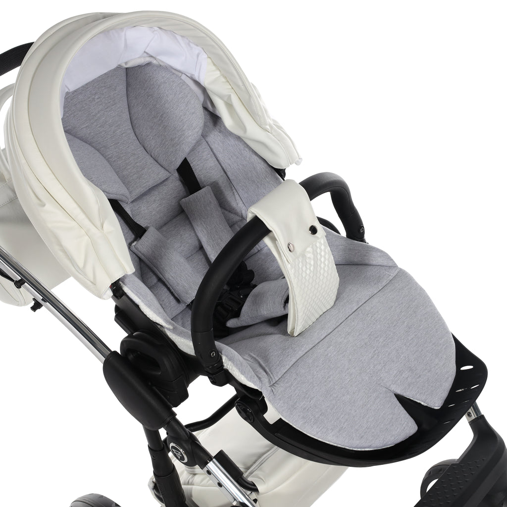 Junama Individual Fluo 3in1 Travel System | White Silver