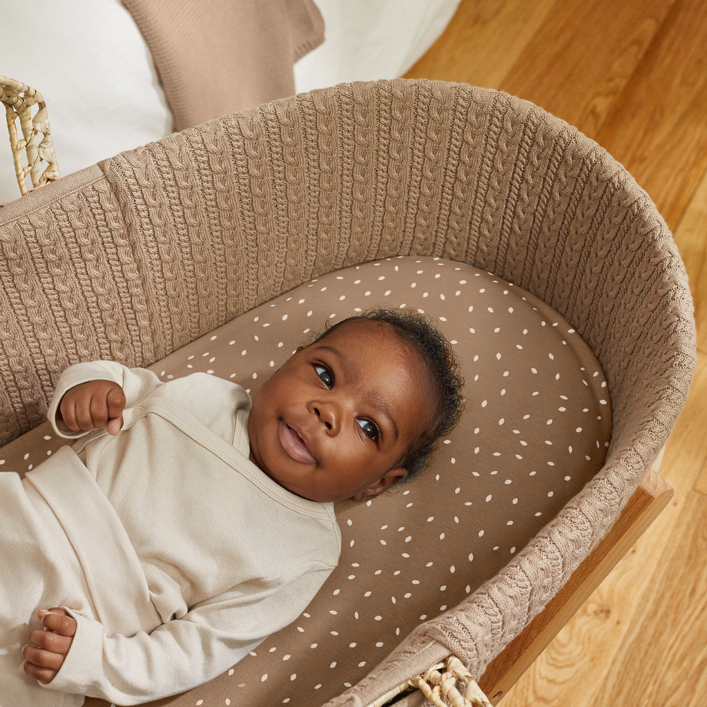 The Little Green Sheep Quilted Moses Basket & Stand - Truffle Rice