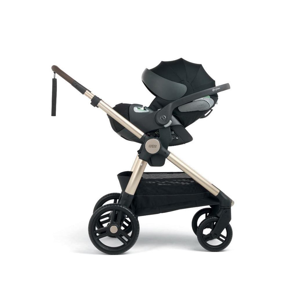 Mamas & Papas Ocarro² Complete Pushchair (with Bear & Blanket) | Shell