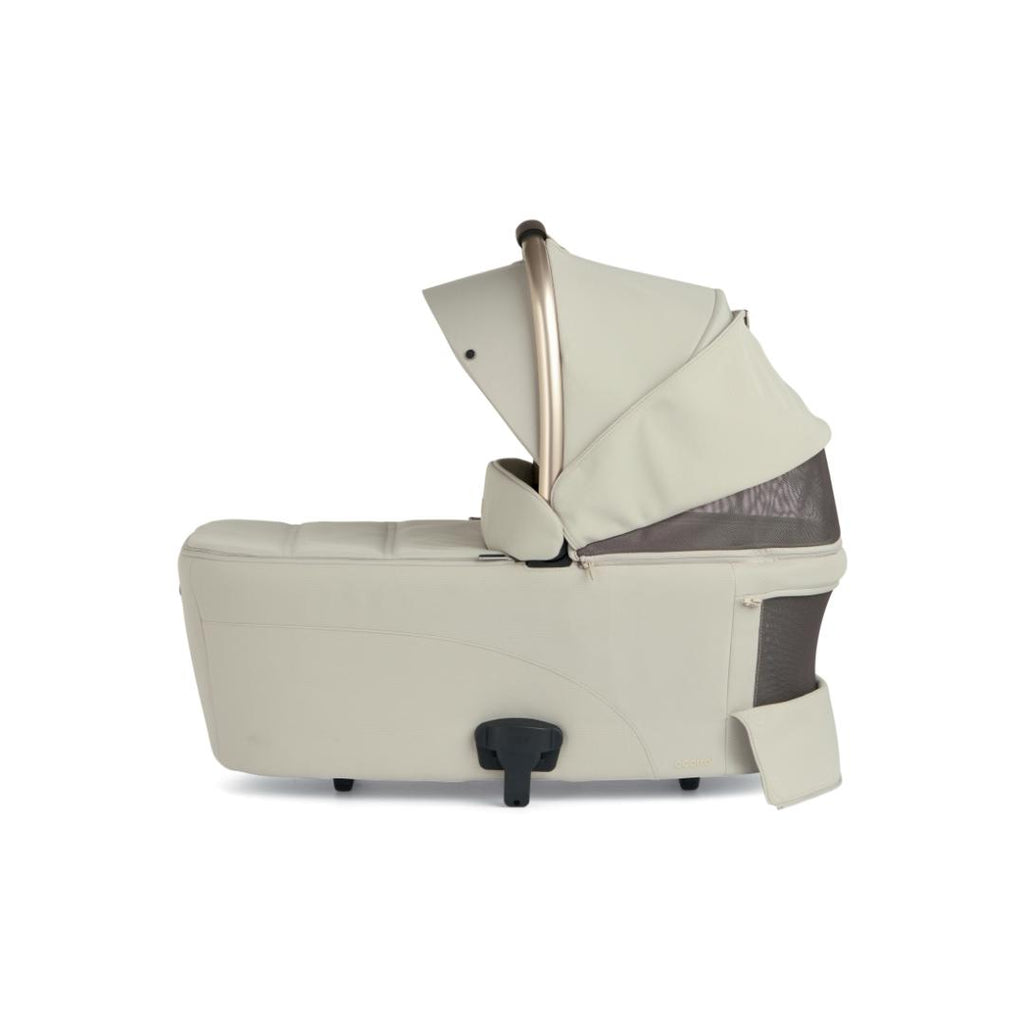 Mamas & Papas Ocarro² Complete Pushchair (with Bear & Blanket) | Shell