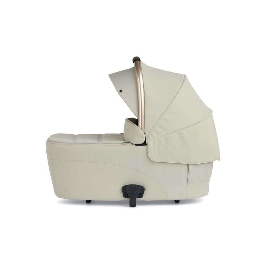 Mamas & Papas Ocarro² Complete Pushchair (with Bear & Blanket) | Shell