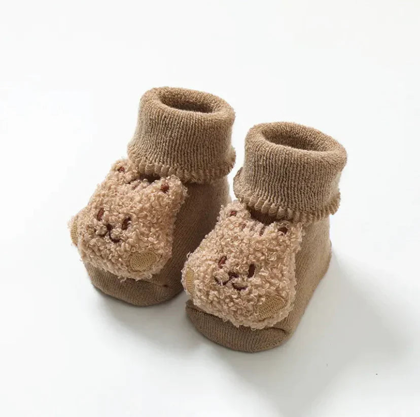 Cozy Crew Club Boucle Teddy Slipper Socks | Brown 0-12months