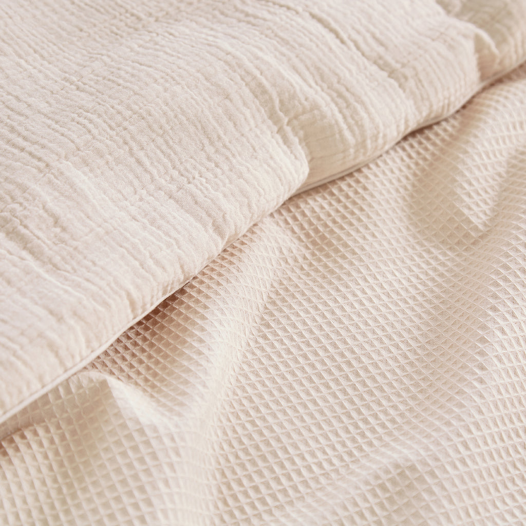 Cuddle Co Cot Bed Quilt | Cashmere Waffle - Beautiful Bambino