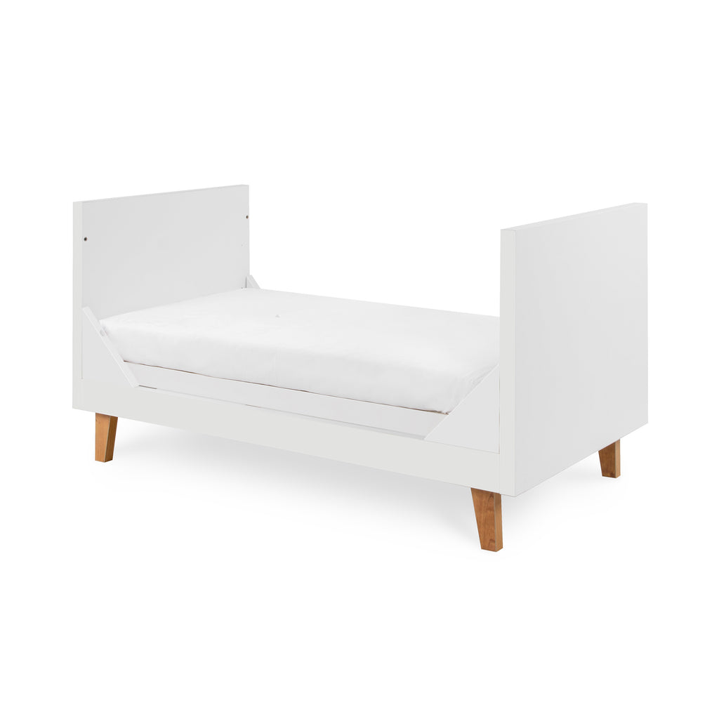 Tutti Bambini Como Cot Bed - White & Rosewood