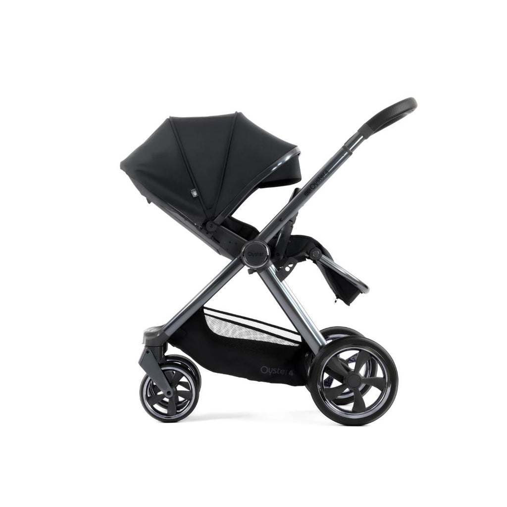 Oyster 4 Pushchair | Carbonite