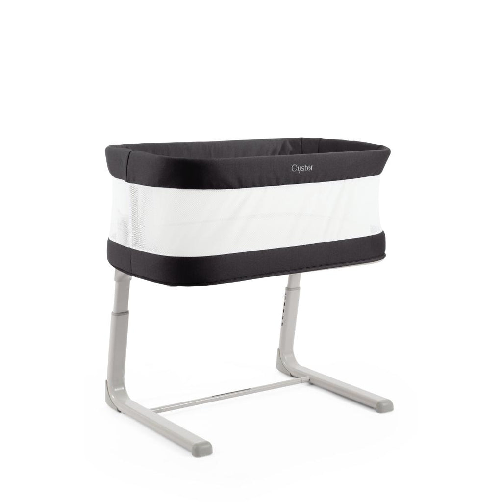 Oyster Wiggle Crib - Carbonite