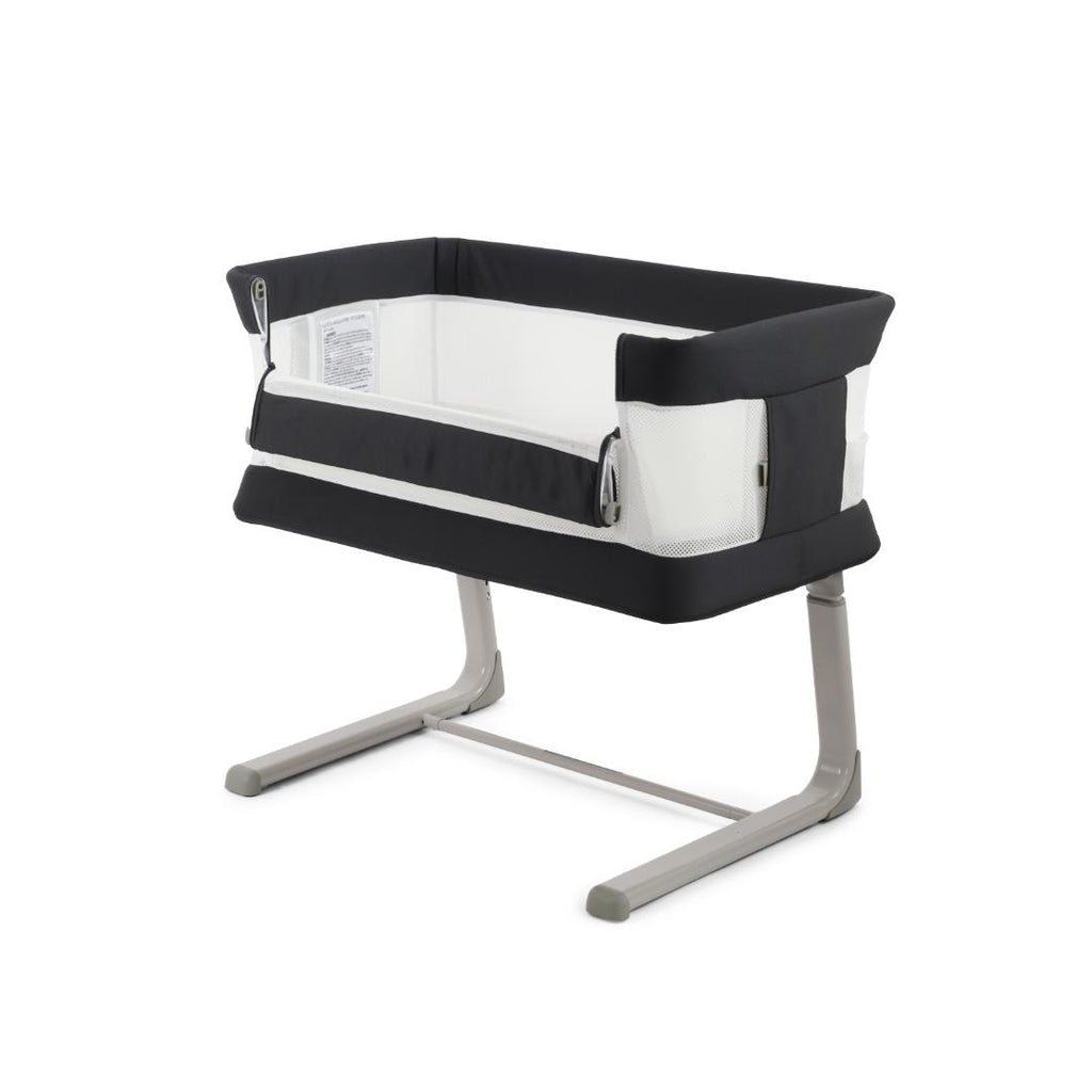 Oyster Wiggle Crib Co-Sleeper | Carbonite