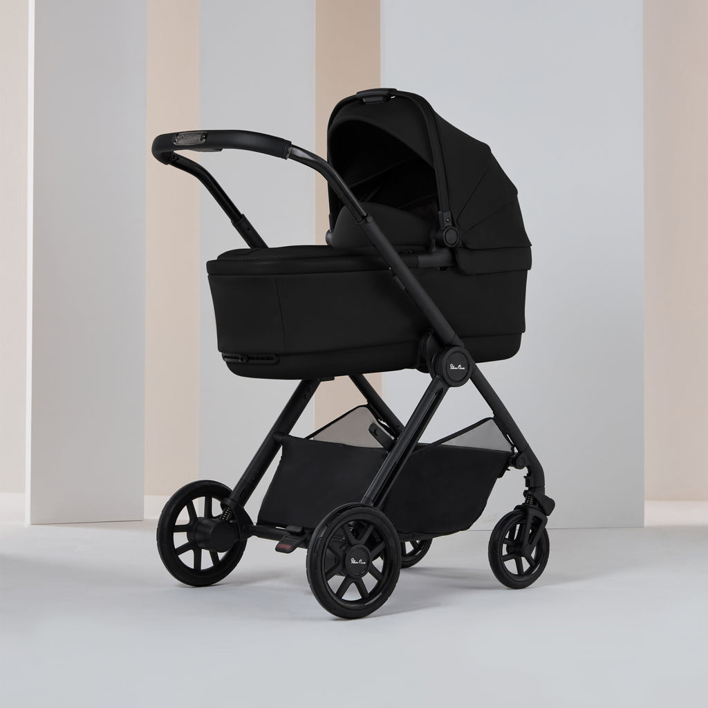 Silver Cross Reef 2 Ultimate 360 Family Car Seat Bundle | Space