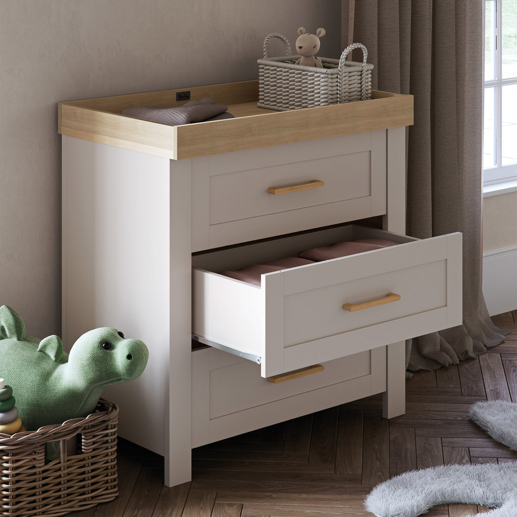 Silver Cross Seville 2 Piece Nursery Set | Cashmere Oak