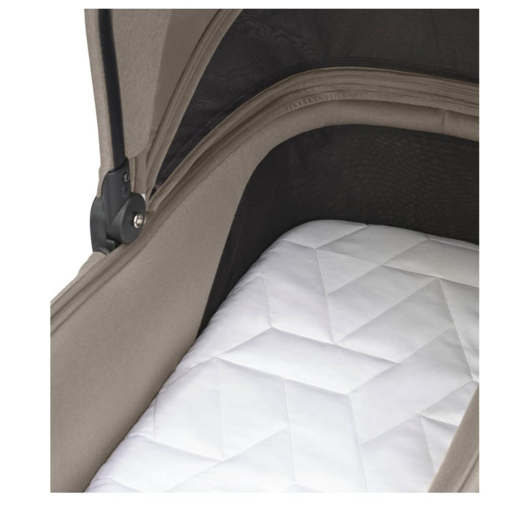 Maxi-Cosi Oxford Premium Travel System - Twillic Truffle