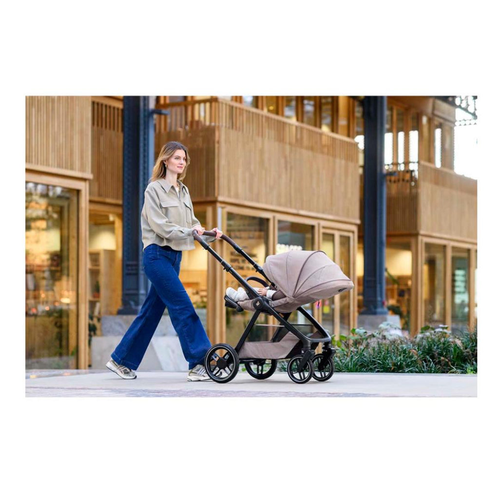 Maxi-Cosi Oxford Premium Travel System - Twillic Truffle