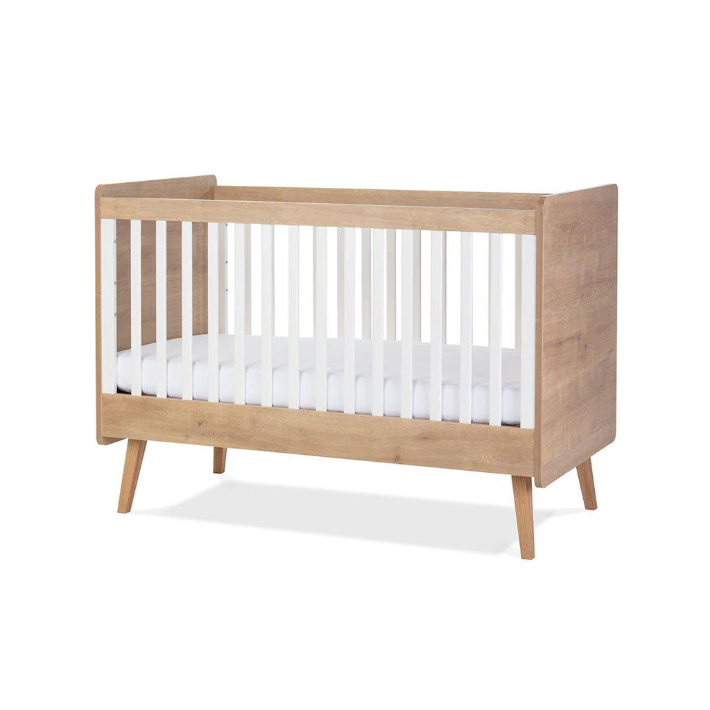 Silver Cross Westport 4 Piece Nursery Set - Oak