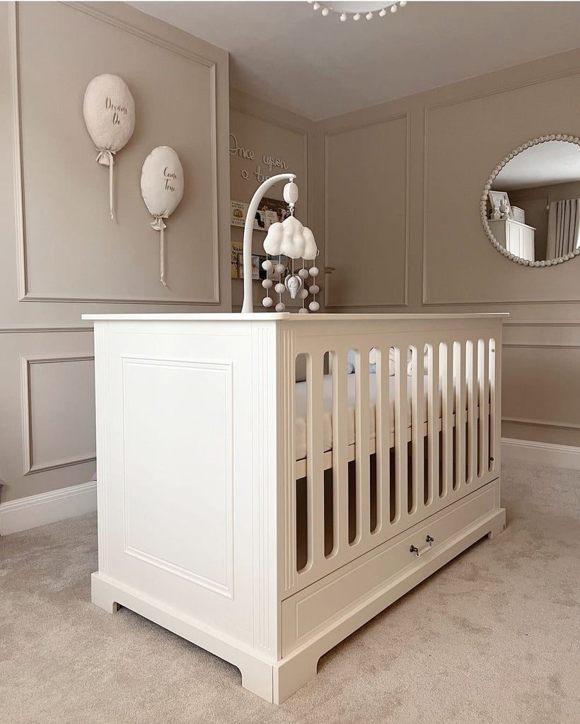 Ines Cot Bed - Elegant White