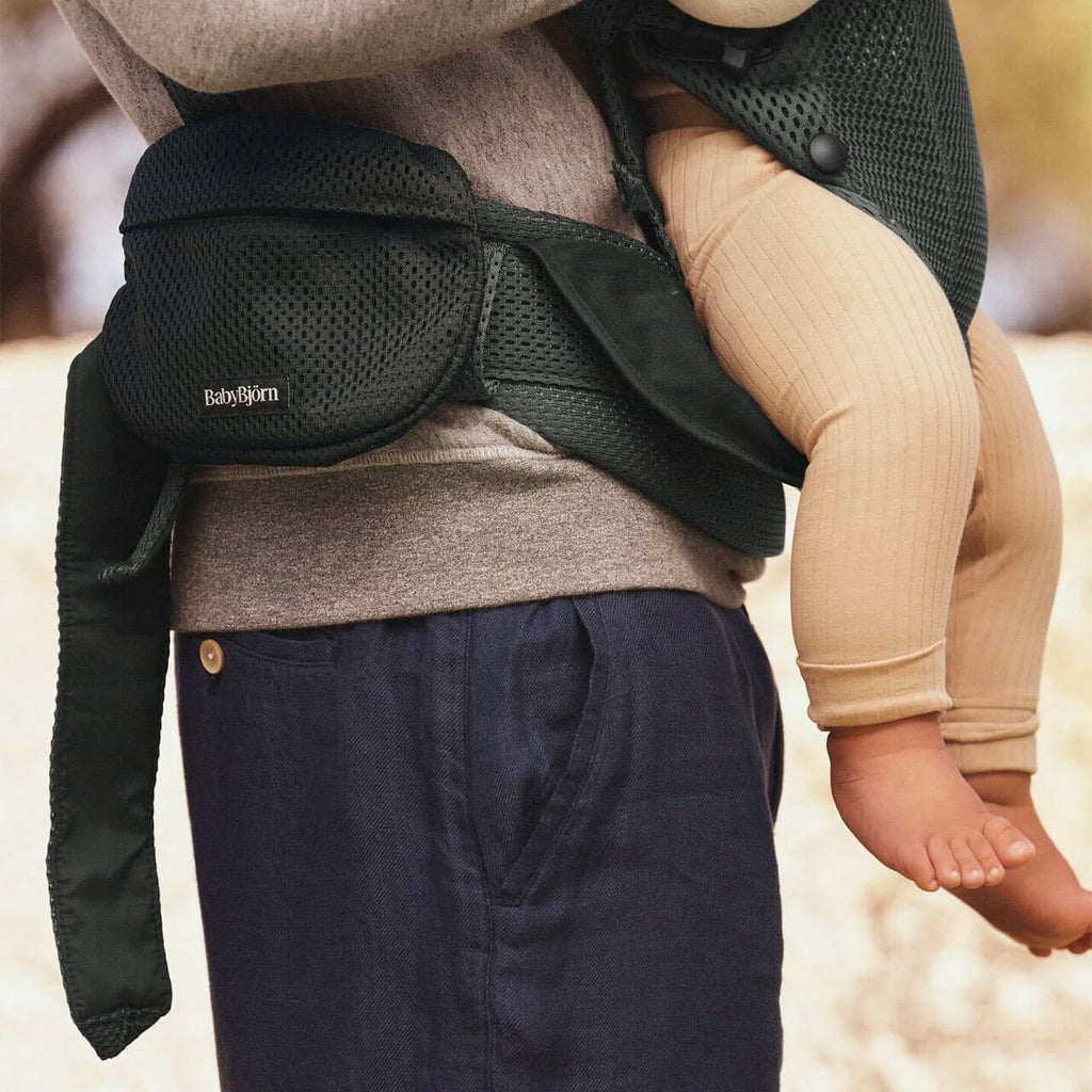 BabyBjorn Carrier Pouch Mesh | Black