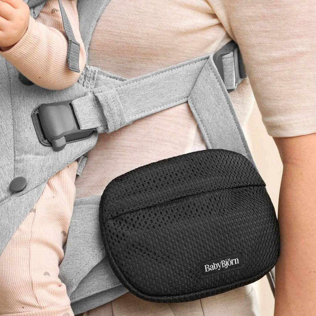 BabyBjorn Carrier Pouch Mesh | Black