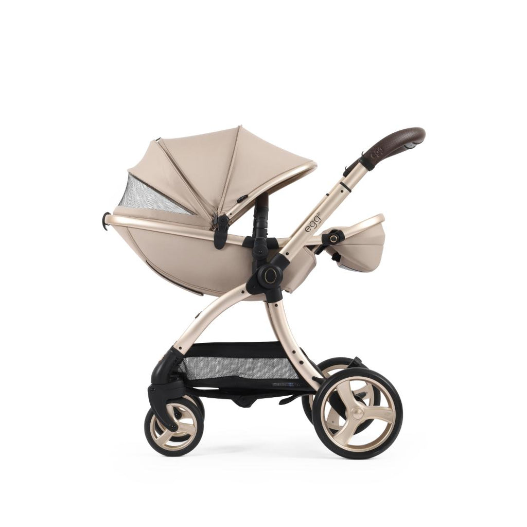 Egg3 Maxi-Cosi Cabriofix Bundle - Feather