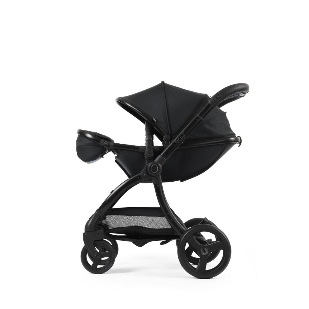 Egg3 Maxi-Cosi Cabriofix Bundle - Black Houndstooth