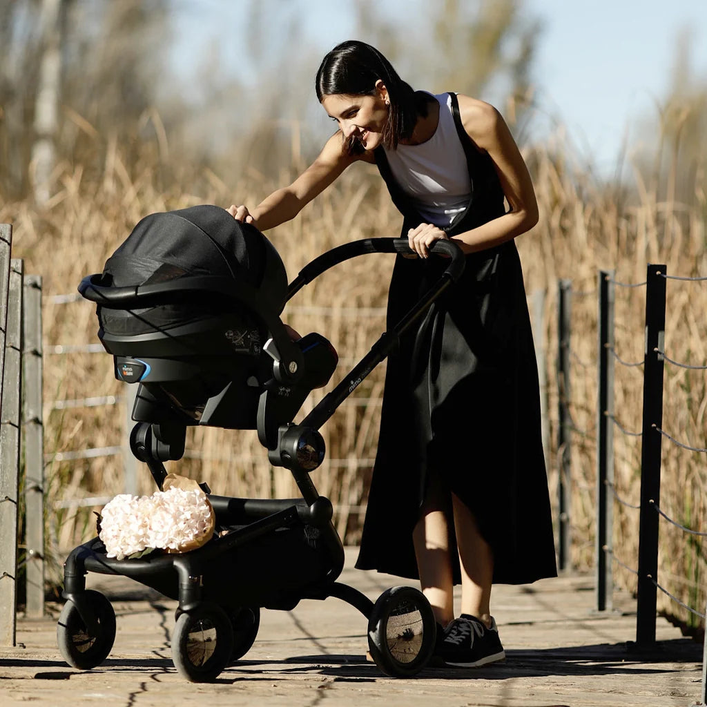 mima vs stokke Mima iZi Go Modular Car Seat
