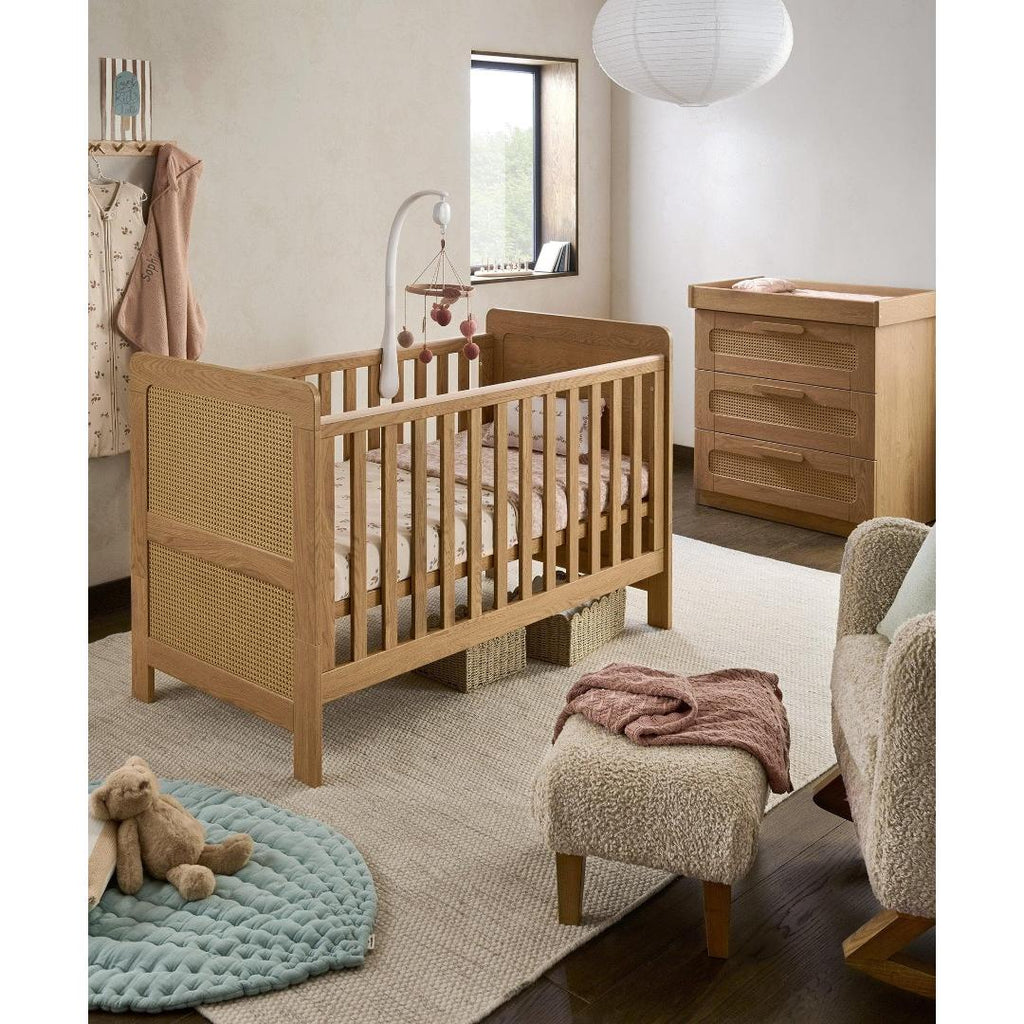 Mamas & Papas Esna 2 Piece Cotbed Set with Dresser Changer | Rattan