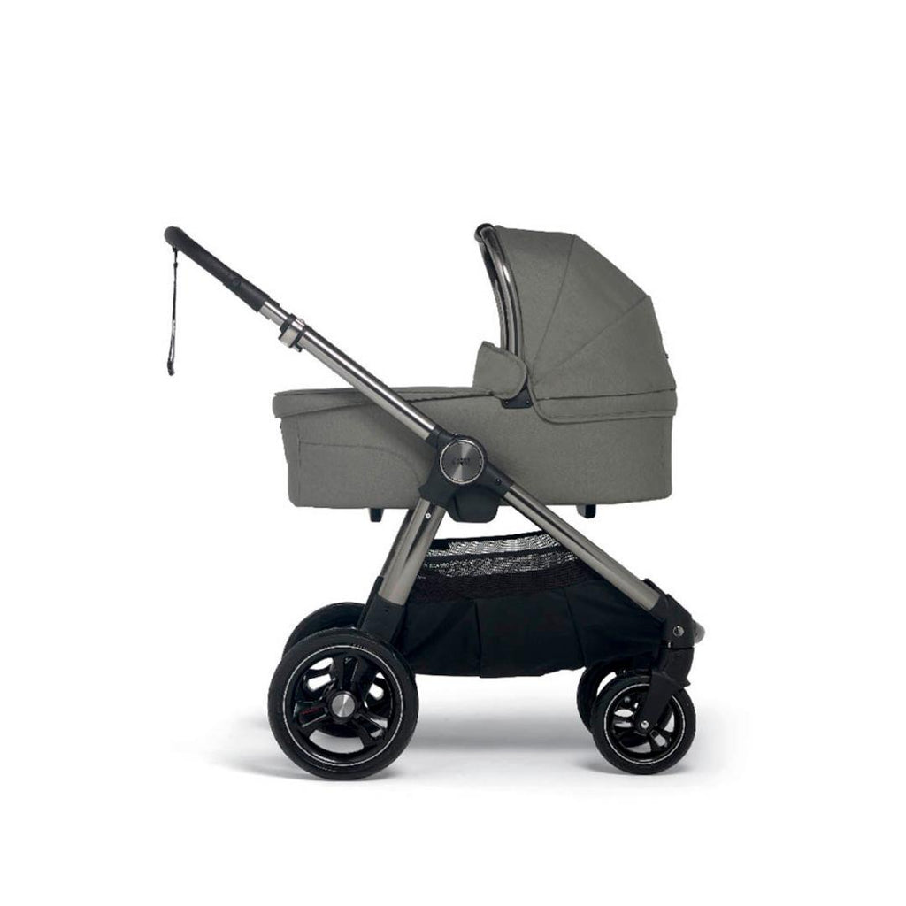 Mamas & Papas Ocarro Special Edition & Maxi-Cosi CabrioFix Bundle - Mercury