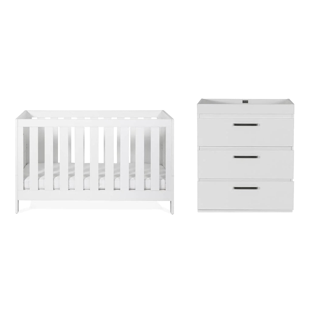 Silver Cross Finchley Cot Bed & Dresser - White