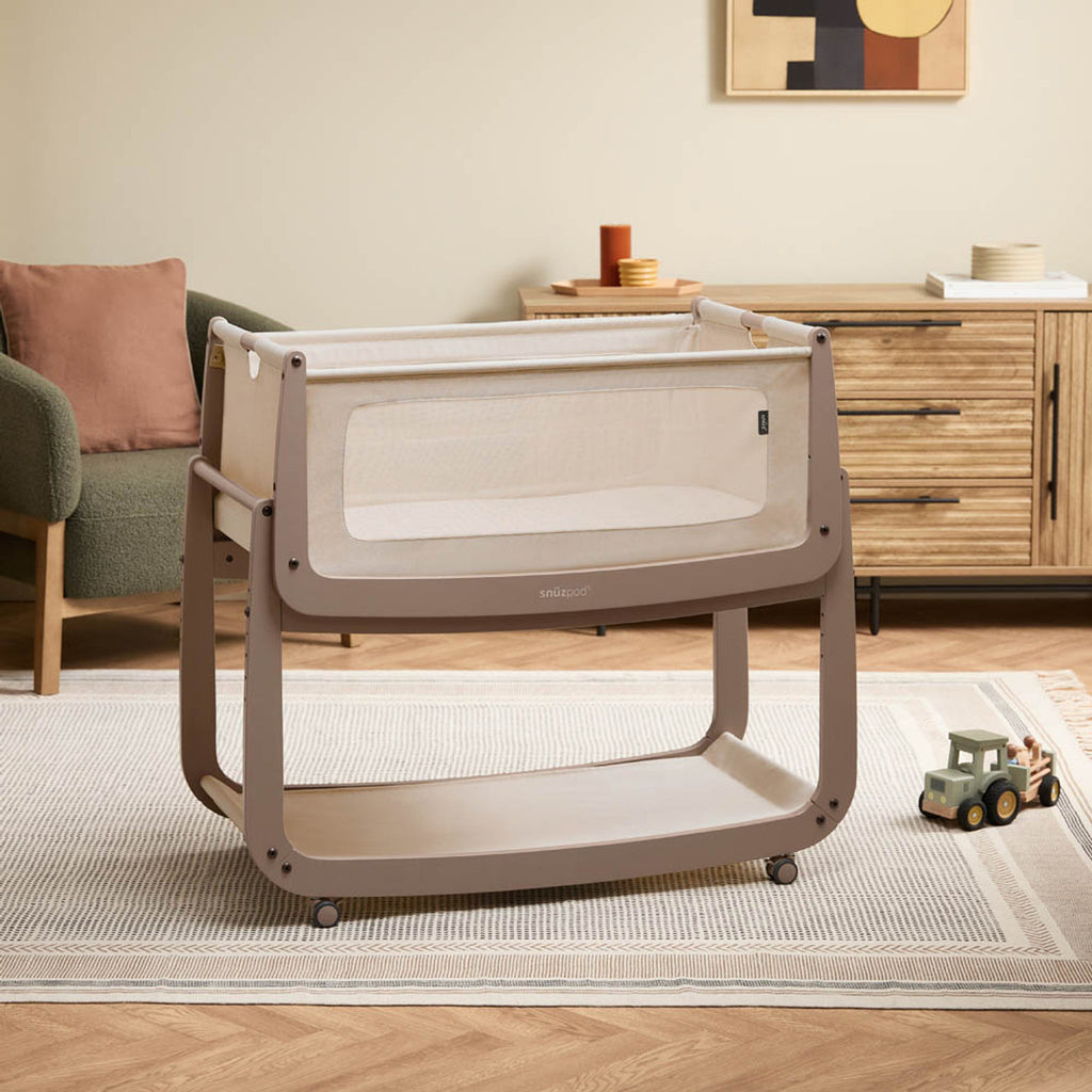 SnuzPod5 Bedside Crib | Mocha