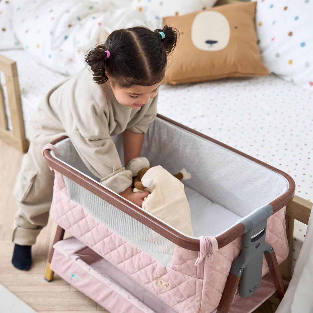 Tutti Bambini CoZee Luxe Mini Me Crib | Walnut/Blush