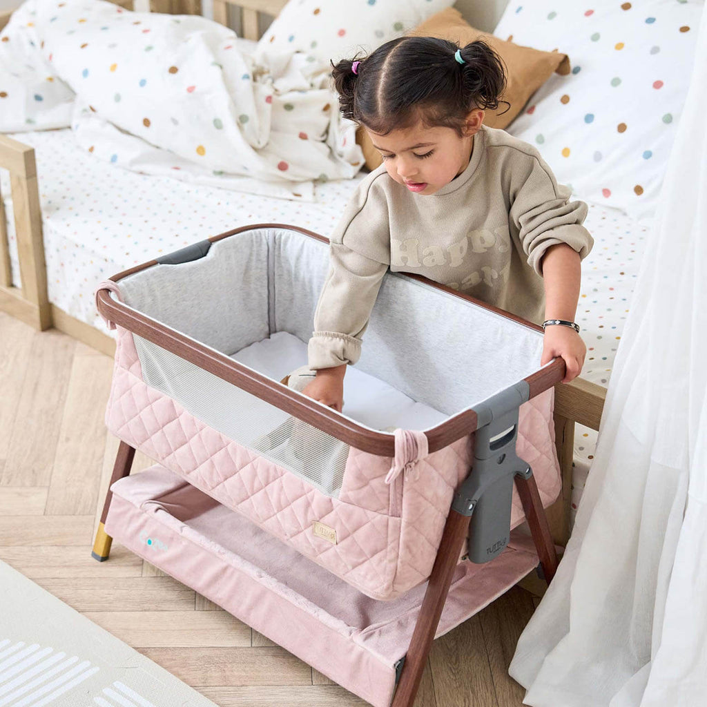 Tutti Bambini CoZee Luxe Mini Me Crib | Walnut/Blush