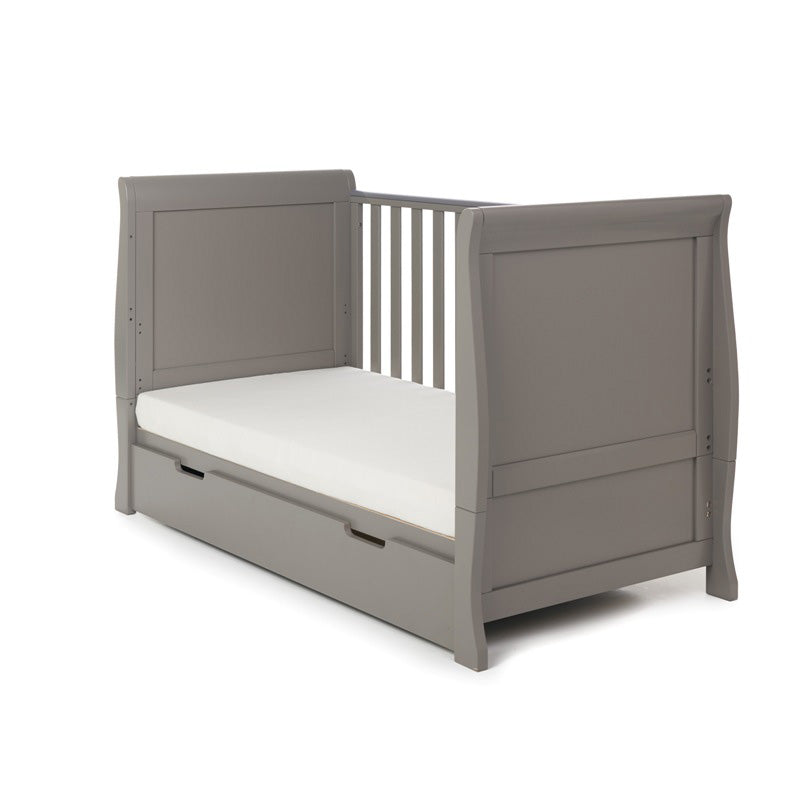 Stamford obaby cot sales bed