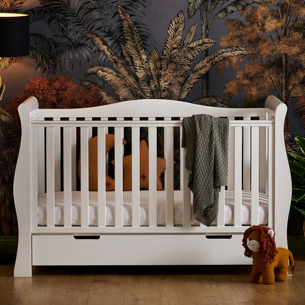 Obaby Stamford Luxe Cot Bed - White