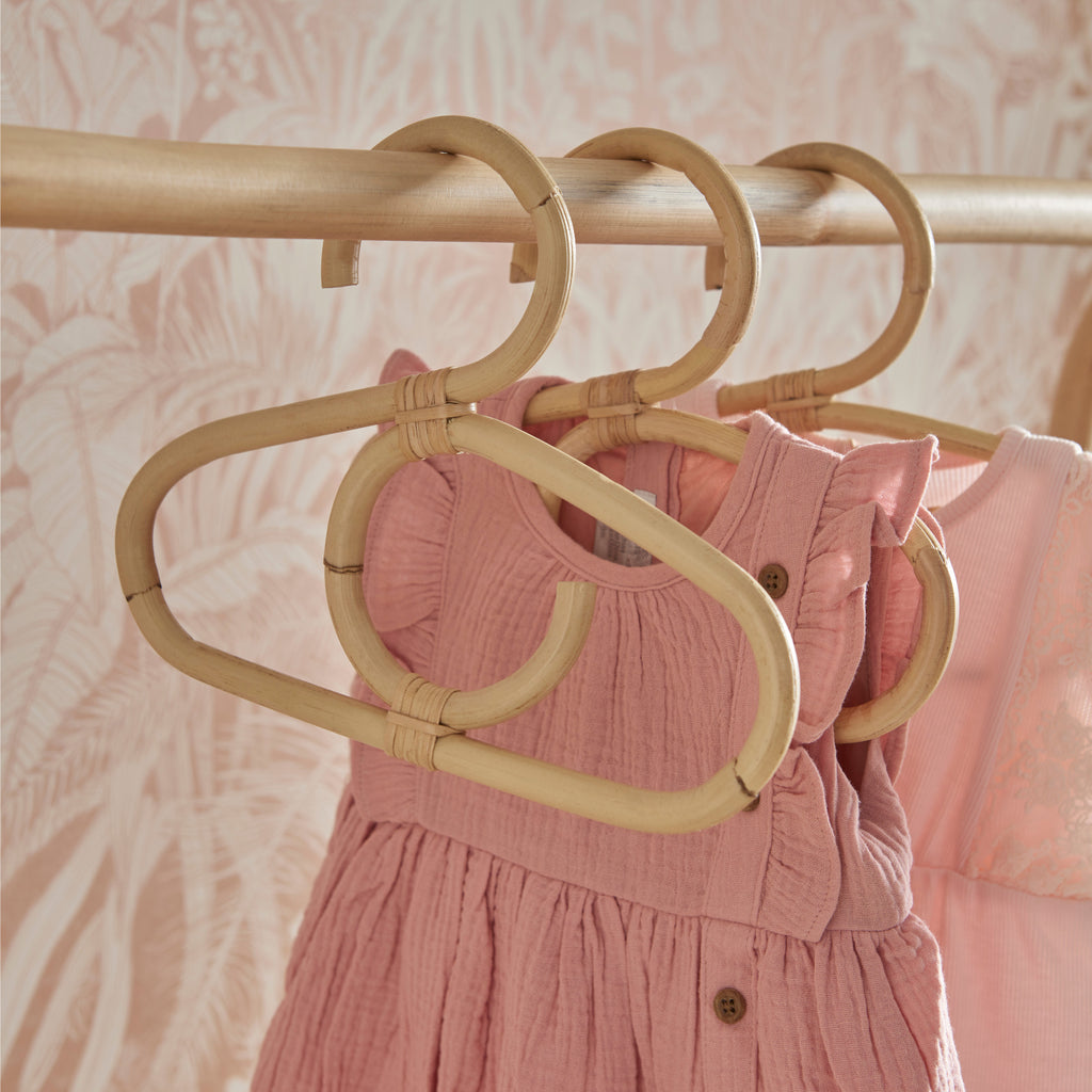 CuddleCo Aria Crib & Clothes Rail Nursery Furniture Set - Rattan