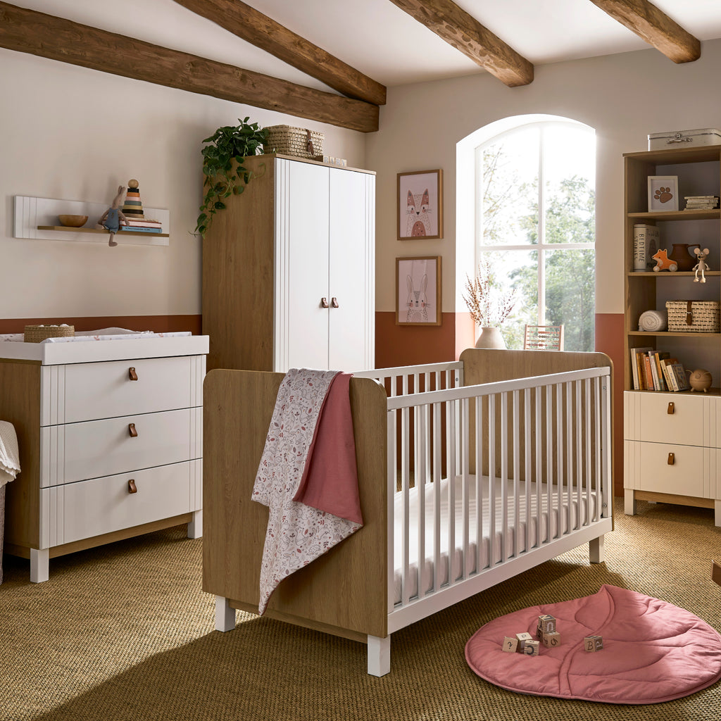 CuddleCo Rafi 5 Piece Nursery Furniture Set - Oak & White