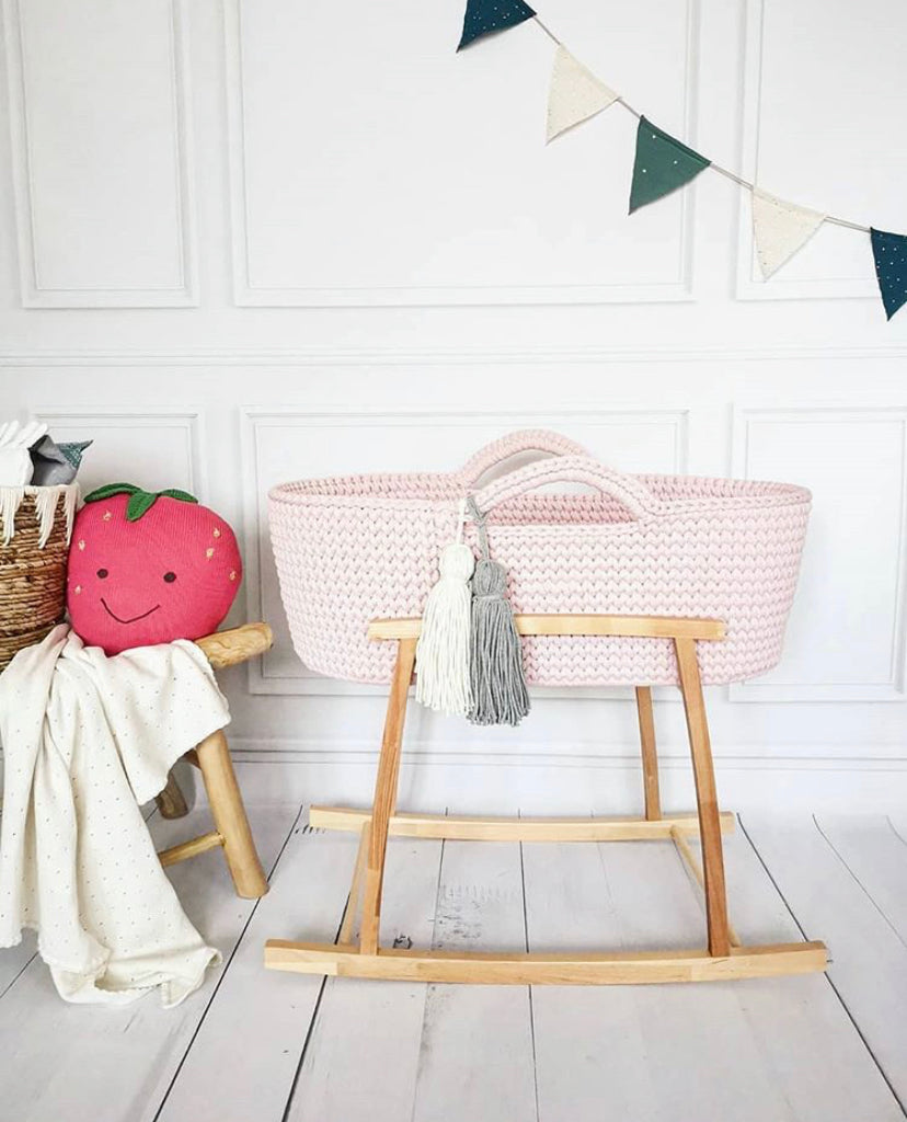 Crochet Moses Basket - Baby Pink - Beautiful Bambino