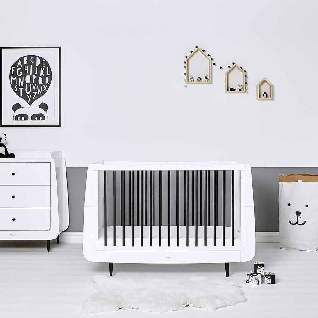 SnuzKot Skandi 2 Piece Nursery Furniture Set - Mono - Beautiful Bambino