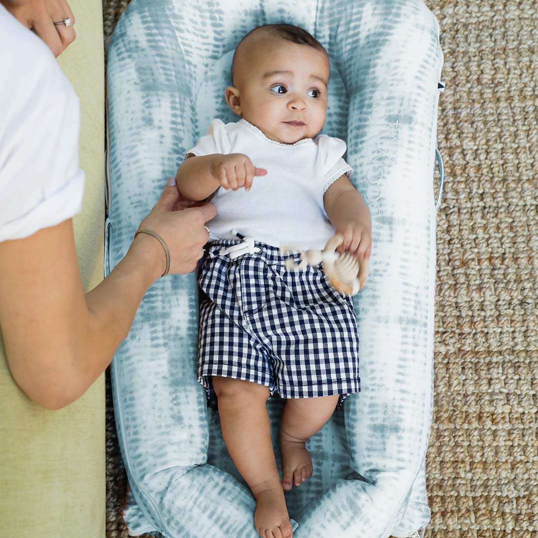 DockATot Deluxe+ Dock - Pristine White | Beautiful Bambino